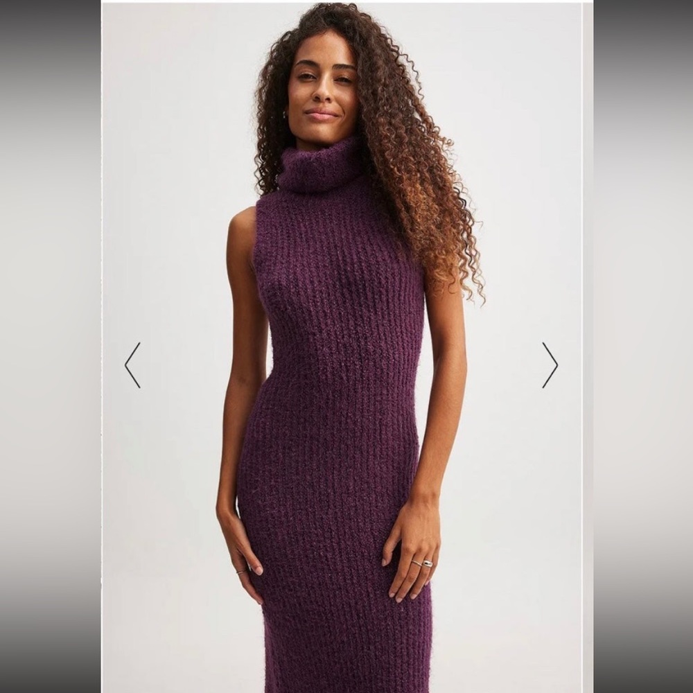 Nakd Knitted Turle Neck Maxi Dress size small